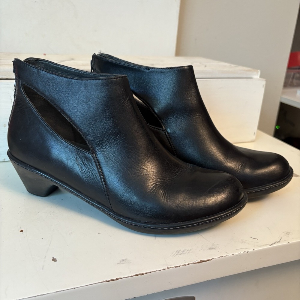 Dansko Black Leather Side-Cut Ankle Booties